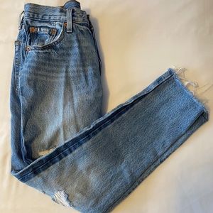 Levi’s 501 High Rise Straight Ankle Jean